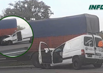 Un utilitario impactó por alcance contra un camión en autopista