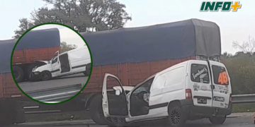 Un utilitario impactó por alcance contra un camión en autopista