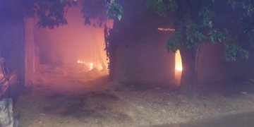 Se incendió un depósito de desechos de aserrín en Barrancas