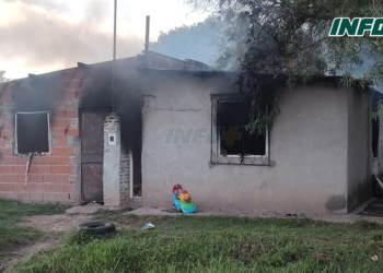 Gaboto: juntan donaciones para la familia que perdió todo en un incendio