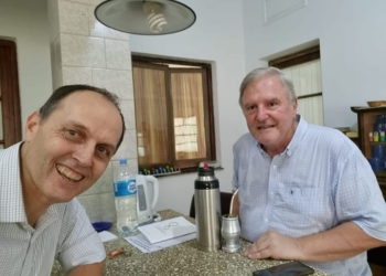 La Parroquia de Oliveros recibió al nuevo cura del pueblo