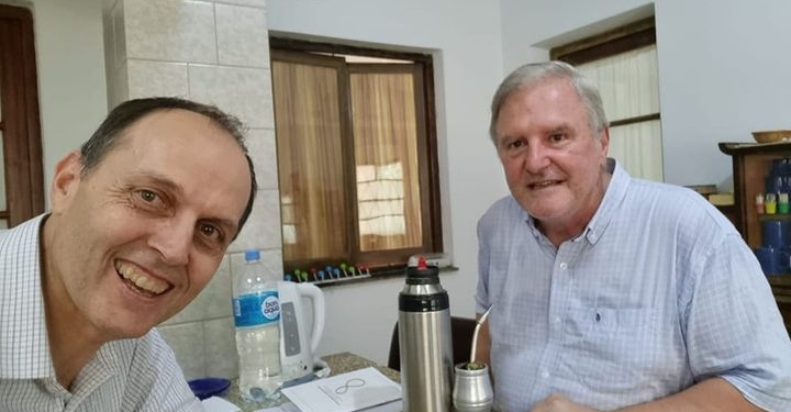 La Parroquia de Oliveros recibió al nuevo cura del pueblo