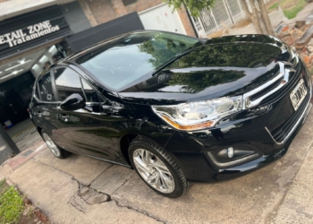 Robaron un auto a plena luz del día en Oliveros: «Salí y no estaba más»