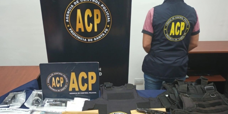 Detuvieron a 120 policias y personal penitenciario en un año