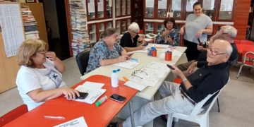 Inició en Carrizales el curso de manejo de dispositivos electrónicos