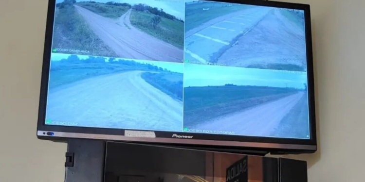 Carrizales: realizaron el tendido de 6 km de fibra óptica para las cámaras de seguridad