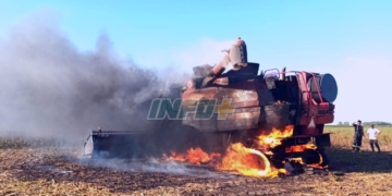 Se incendiaron dos cosechadoras en Totoras: importantes pérdidas