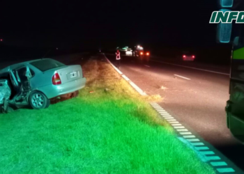 Un joven murió tras un choque entre dos autos sobre autopista en Arocena