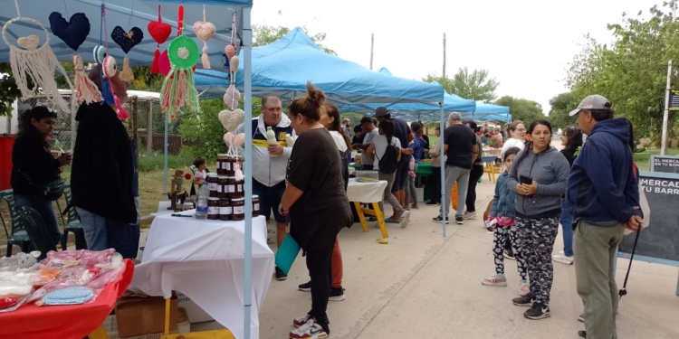 Este miércoles vuelve a San Genaro la feria «El Mercado en tu Barrio»