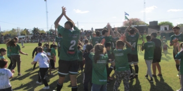 Todo verde: Defensores apabulló a Independiente en el clásico de Centeno