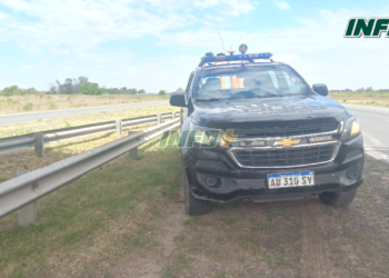 Una mujer salió a hacer ejercicios y fue atacada por un hombre a metro de autopista en Coronda