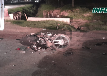Un joven de Timbúes en moto fue impactado por un camión