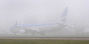 «No se ve nada»: un avión no pudo aterrizar en Sauce Viejo por la niebla