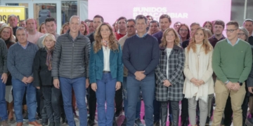 Leo Diana contó con un amplio respaldo a su pre candidatura a senador