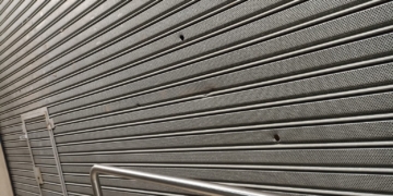Balacera en San Lorenzo: atacaron la sede de la UOCRA