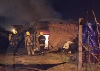 Una familia perdió todo tras un incendio en la región