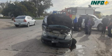 Una camioneta y un auto chocaron en Ruta 34: un hombre fue hospitalizado