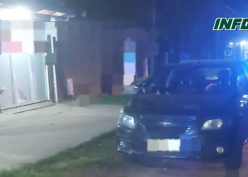 Asesinaron a balazos a un hombre frente a su esposa e hijos