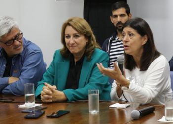 Clara García: «Perotti fue una estafa electoral en todo sentido”