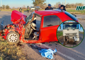Fuerte choque en San Genaro entre un auto y un camión dejó dos heridos