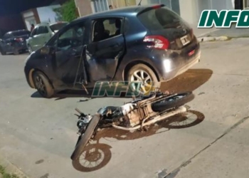 Fuerte choque en Totoras: un joven se fracturó y está internado