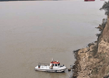 Bomberos salvaron la vida de un joven que quiso arrojarse de la barranca