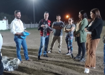 Gaboto: Ruiz entregó equipamiento deportivo por 240 mil pesos