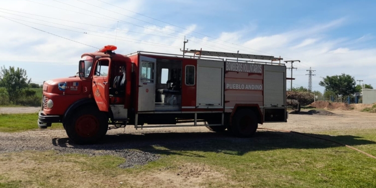 Bomberos de Andino invitan a un te bingo con importantes premios