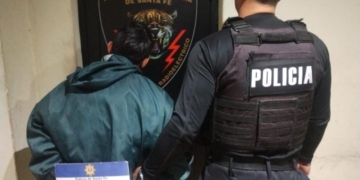 Dos delincuentes intentaron robarle a una mujer en Timbúes: un detenido