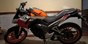 Secuestraron en Barrancas una moto robada en Rosario el año pasado