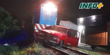 Una camioneta fue impactada por un tren en Coronda