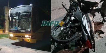Dos jóvenes murieron tras chocar en moto contra un colectivo en Ruta 11