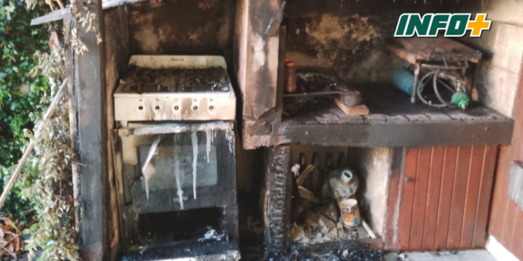 Bomberos de San Genaro sofocaron un incendio en un quincho