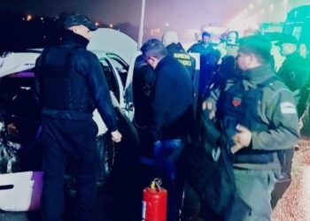 Dos gendarmes heridos tras un fuerte choque en la autopista