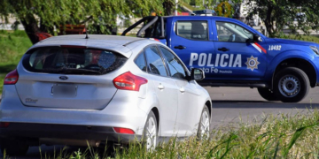 Una mujer viajó en remisse a Rosario desde la región y la mataron a tiros