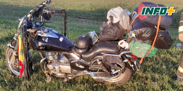Dos hombres heridos al caer de una moto sobre la Ruta 34