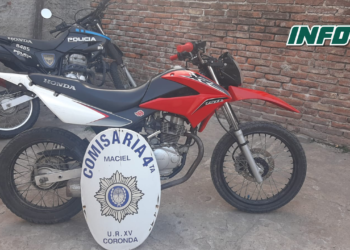 Recuperaron en Maciel una moto robada en Santa Fe: una joven demorada