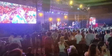 Robaron dos celulares en Totoras durante la Noche de Reyes