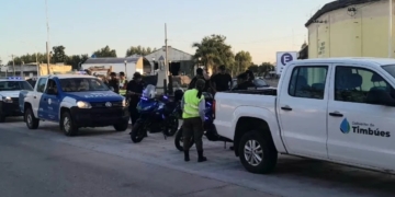 Operativo de control vehicular en Timbúes con seis motos remitidas por irregularidades