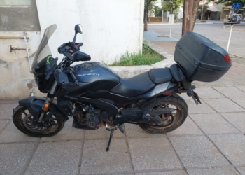 Un hombre de Oliveros cayó de su moto al reventar un neumático en autopista