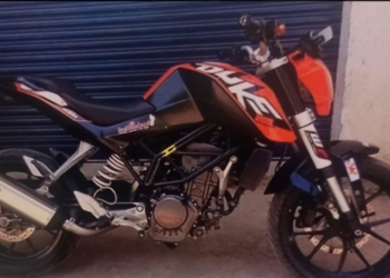 Robaron una moto en una casa de Andino