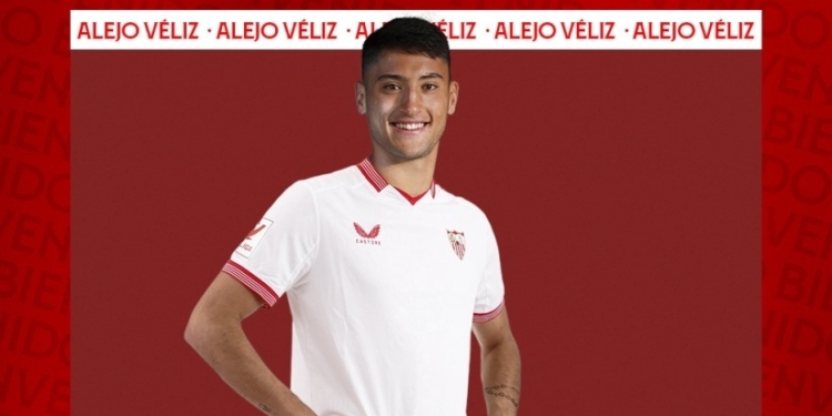 De Inglaterra a España: Alejo Véliz a préstamo al Sevilla