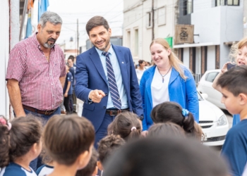 Pullaro: “Mientras sea gobernador a ningún santafesino le va a faltar el alimento”