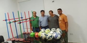 Ruiz entregó elementos deportivos al Club Sebastián Gaboto