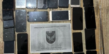 Incautaron 26 celulares y cocaina en la cárcel de Coronda