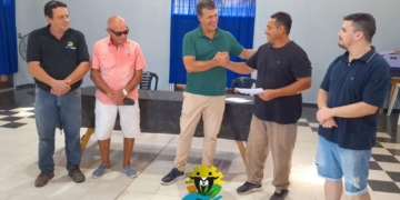 Diana entregó aportes a instituciones de Maciel, Monje y Barrancas