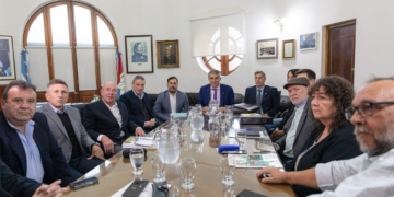 Paritarias: Provincia ofreció un 10% por abril y mayo, pero no convenció