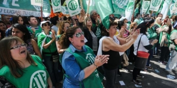 Miércoles y jueves de paro en Santa Fe: el panorama de todos los gremios que paran