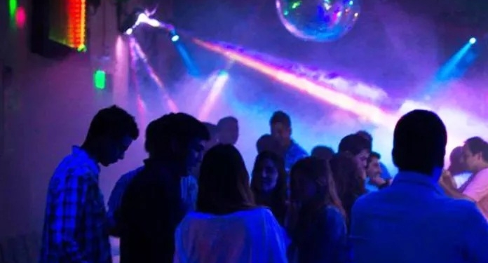 Un problema recurrente: denunciaron el robo de celulares en un boliche de Totoras