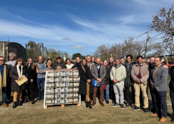 Histórico: salió de San Genaro la primera exportación de miel fraccionada a EEUU